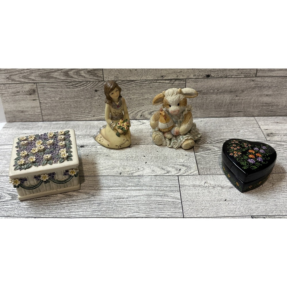 Trinket Boxes‎ & Figurines (Set Of 4) 2.25 to 3.25" Ceramic Girl Cow Flower